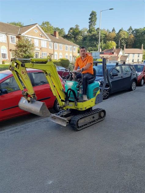 mini digger hire kingsteignton|micro digger and man hire.